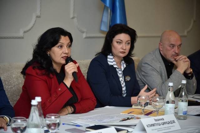 Віце-прем’єр-міністр з питань європейської та  євроатлантичної інтеграції Іванна Климпуш-Цинцадзе під час виступу